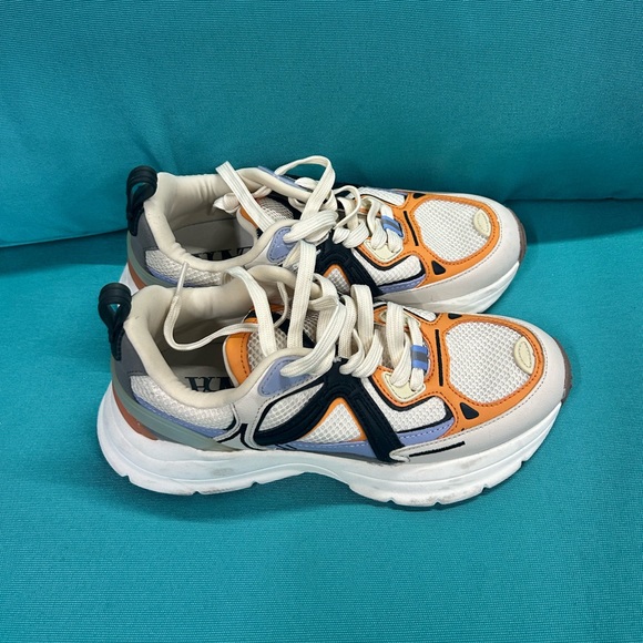 Multicolor Chunky Sneaker from Zara. Size 37 EU, 6.5 US - Picture 3 of 6